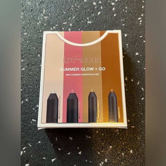 Trestique |  Summer Glow + Go Mini Set | Summer Essentials - Picture 4 of 8